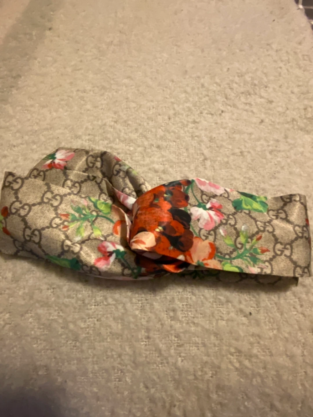 Gucci Silk  Floral Print headband - photo 3