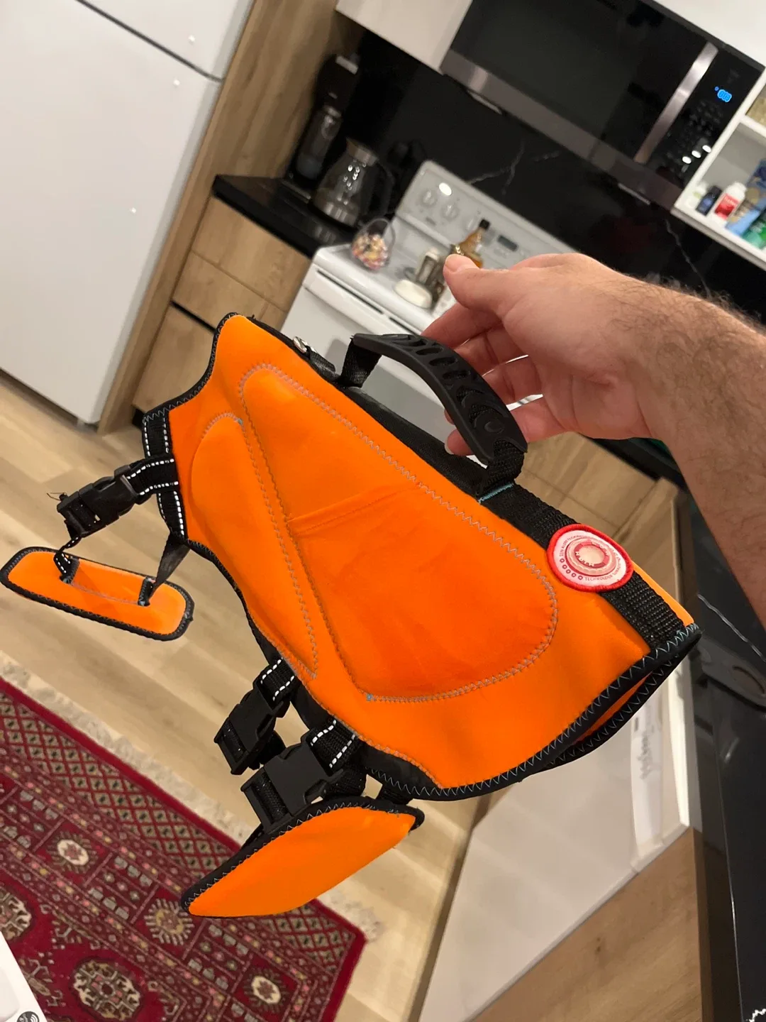 Dog Life Jacket - L/G - BRAND NEW W/ TAGS image indicator(2)