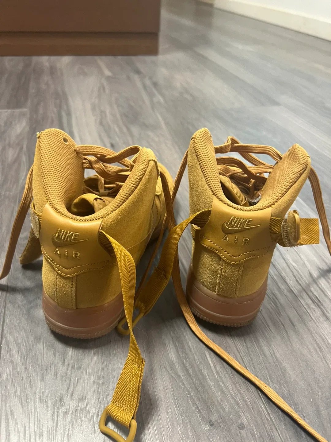 Nike Air Force 1 High '07 Suede Wheat image indicator(2)