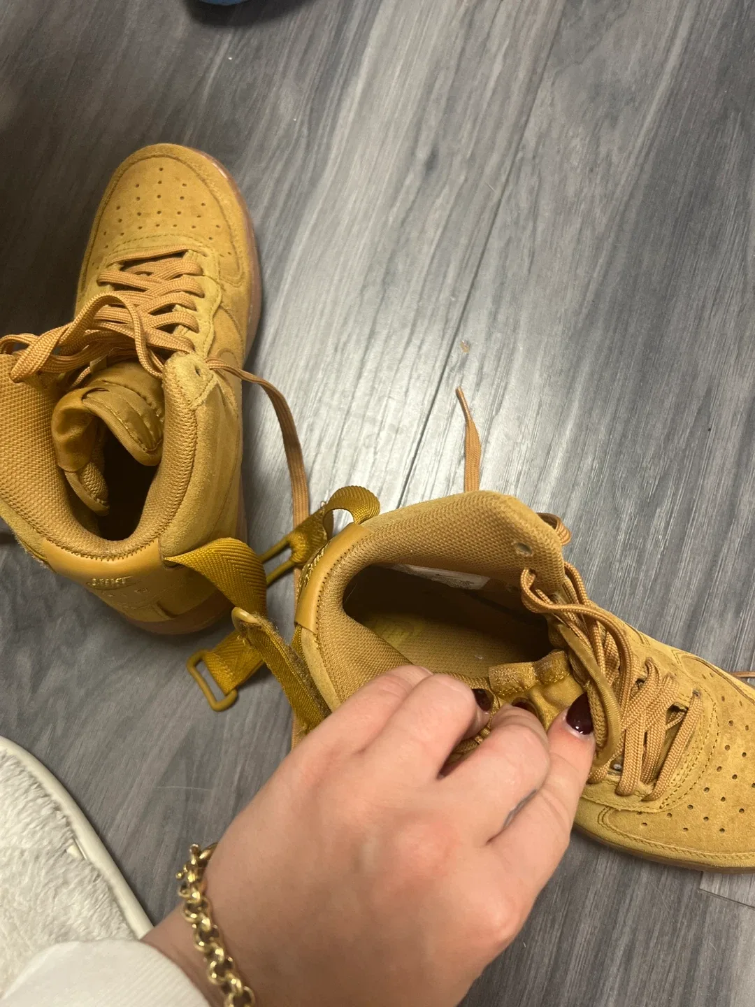 Nike Air Force 1 High '07 Suede Wheat image indicator(4)