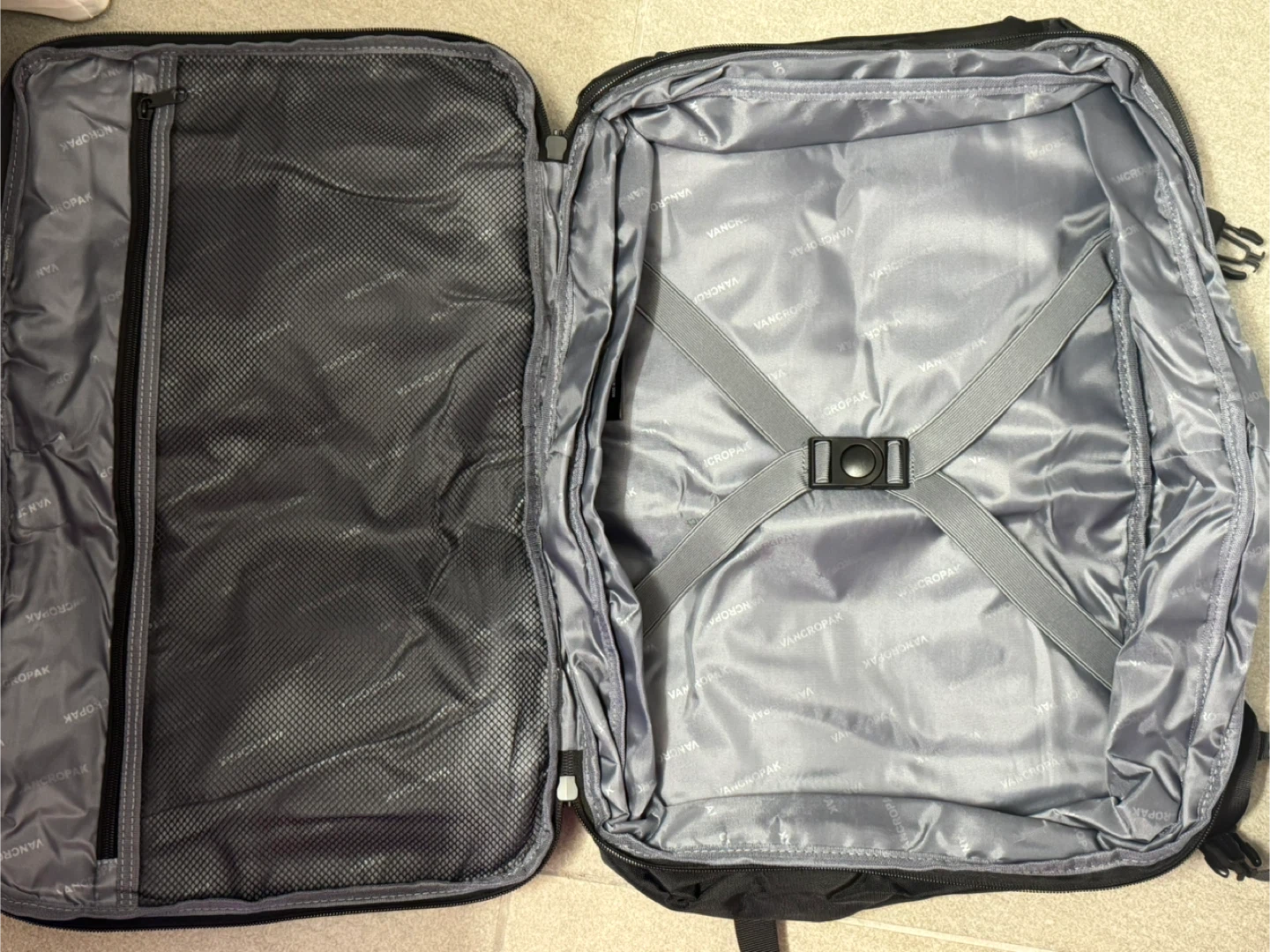 Vancropak Black Carry-on Travel Backpack - photo 2