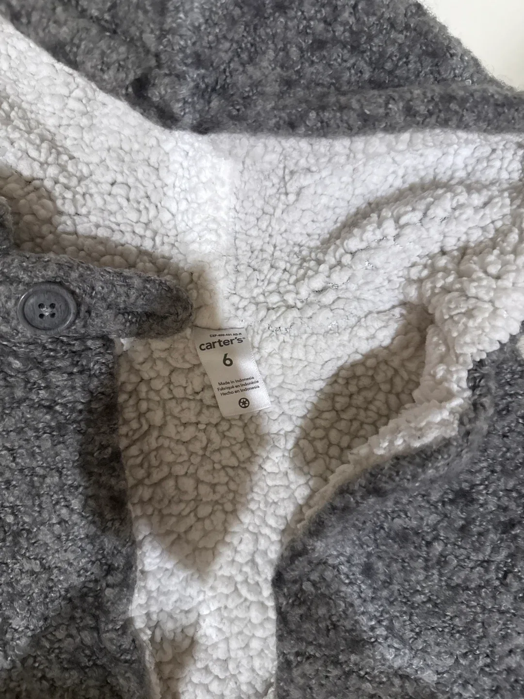 Carter's Size 6 Grey Sherpa Cape image indicator(2)