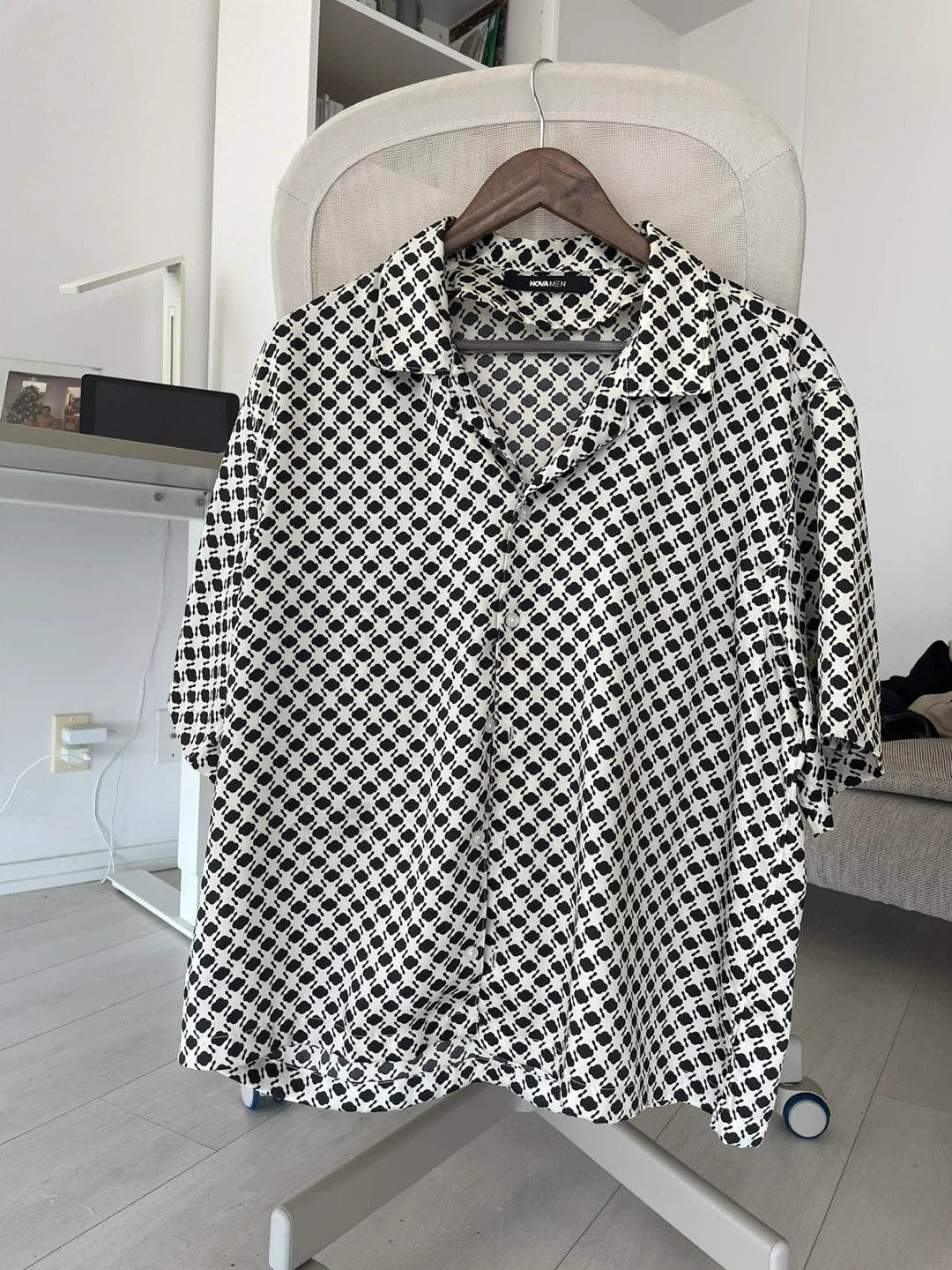 Nova Men Patterned Button-Up Shirt