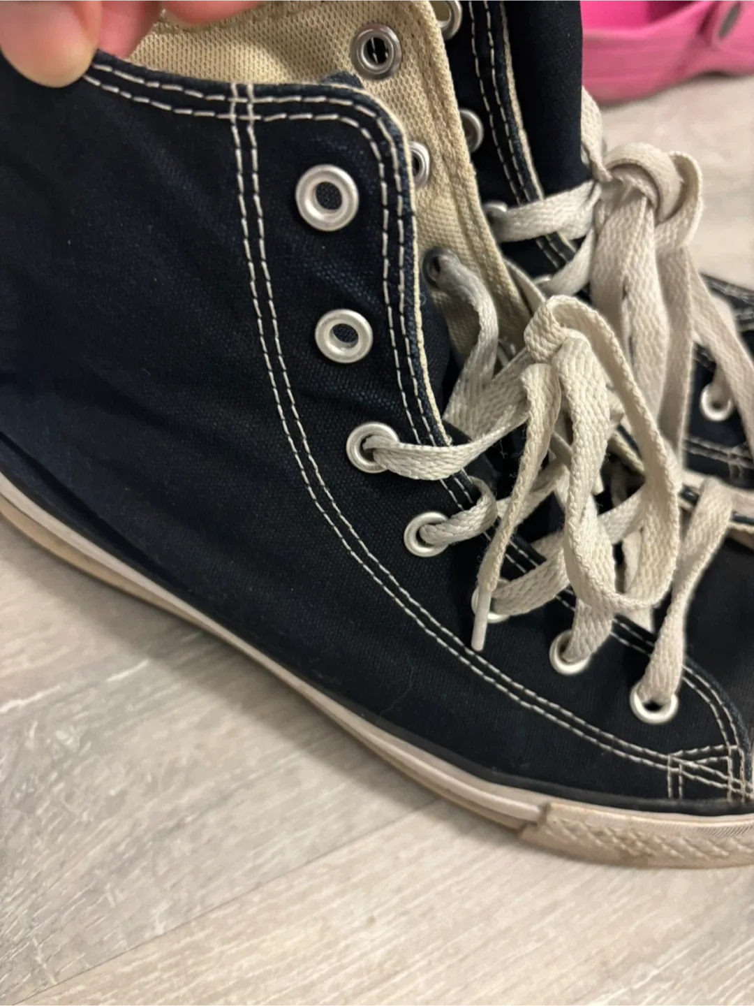 Converse  - Size UK 4 image indicator(2)