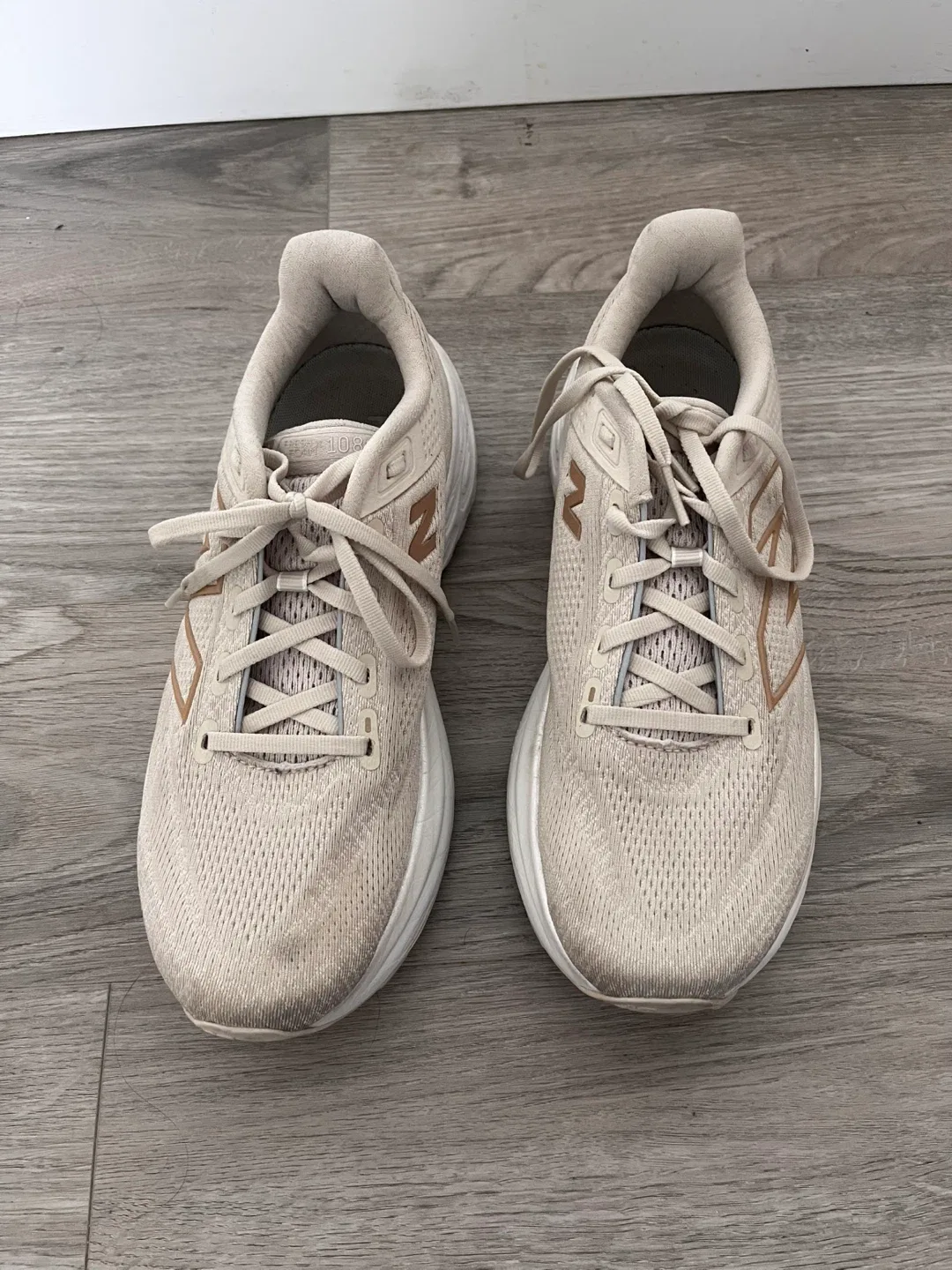 New Balance 1080 V13 Women’s Fresh Foam Running Shoes image indicator(2)