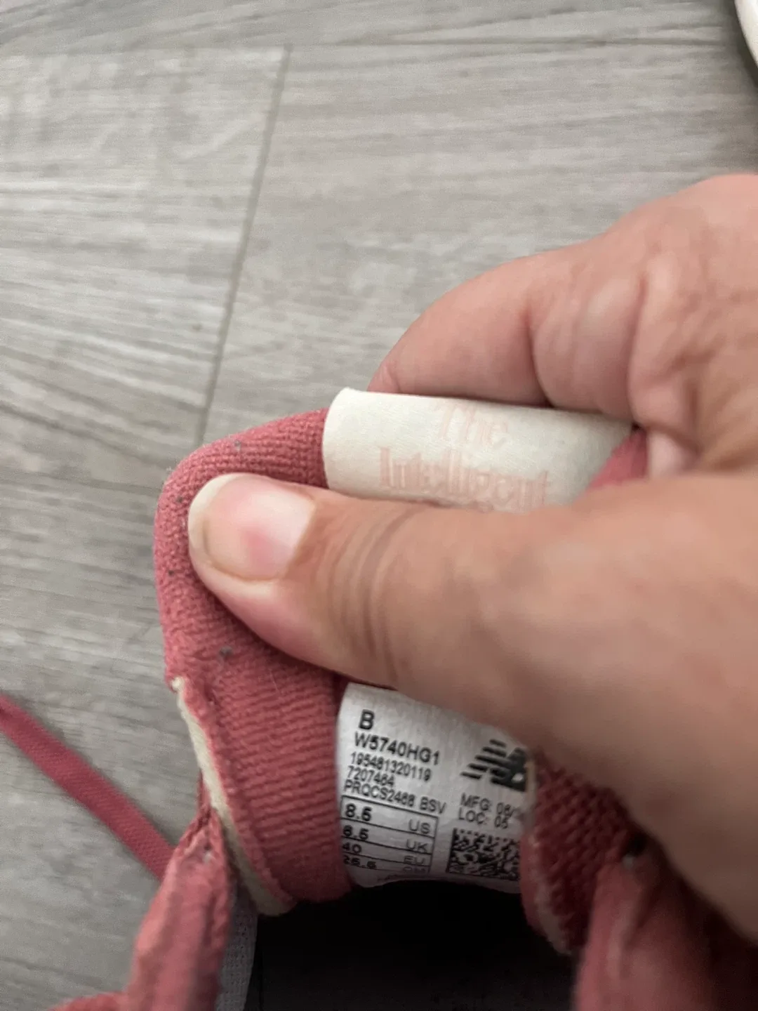 New Balance 57/40 women’s Burgundy Sneakers image indicator(6)