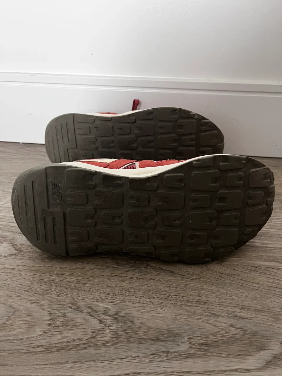 New Balance 57/40 women’s Burgundy Sneakers image indicator(7)