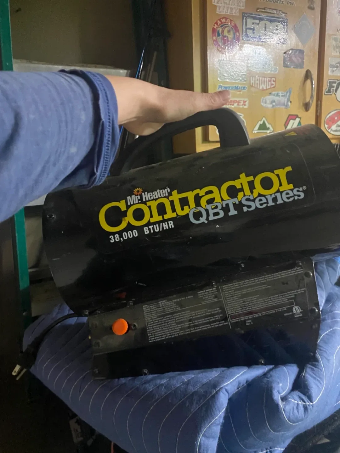 Mr. Heater Contractor QBT Series 38,000 BTU/HR image indicator(3)