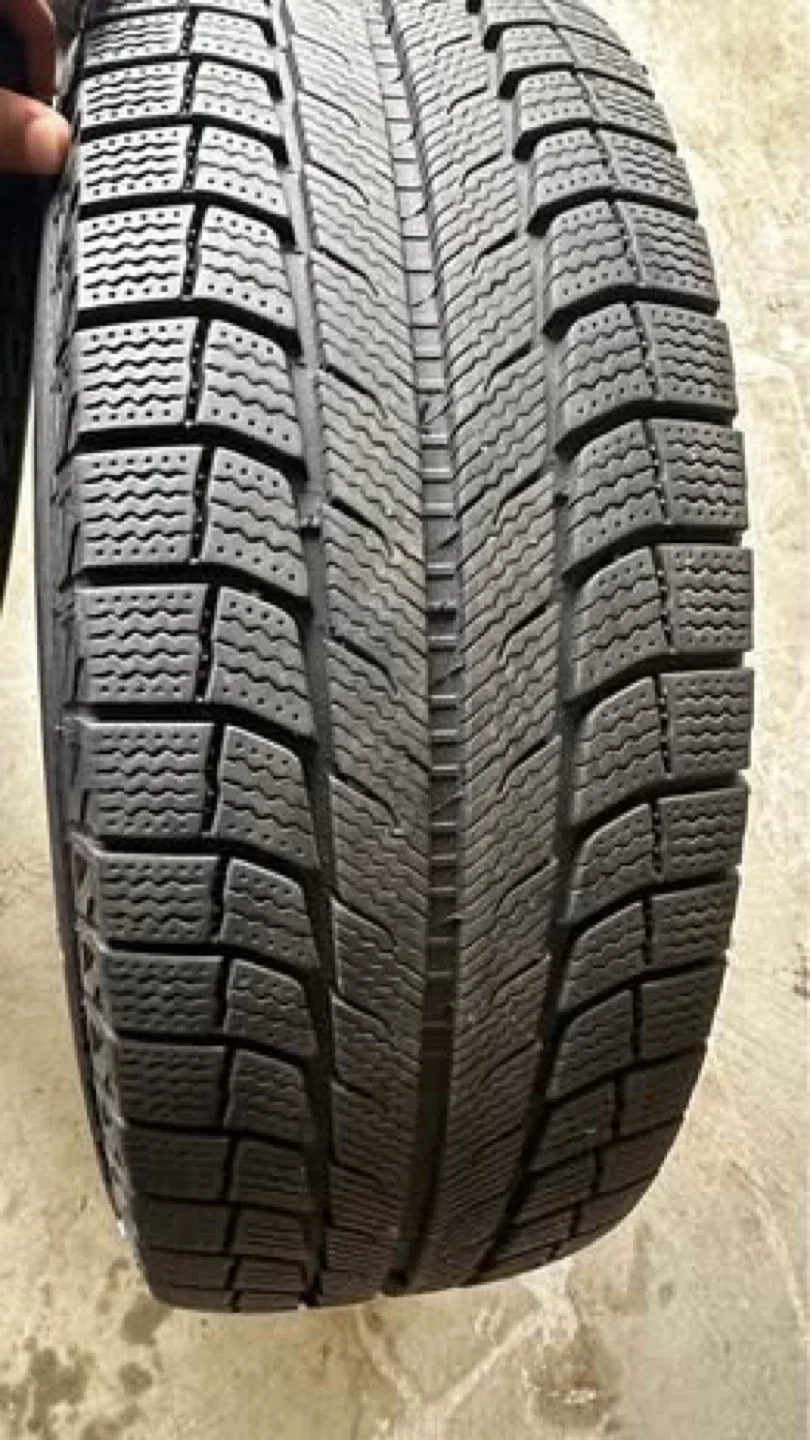 ❄️ Complete Set  Michelin Latitude X-Ice Studless Winter Tires image indicator(5)