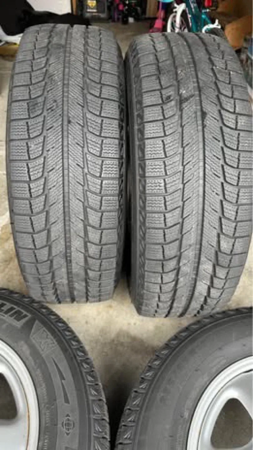 ❄️ Complete Set  Michelin Latitude X-Ice Studless Winter Tires image indicator(3)