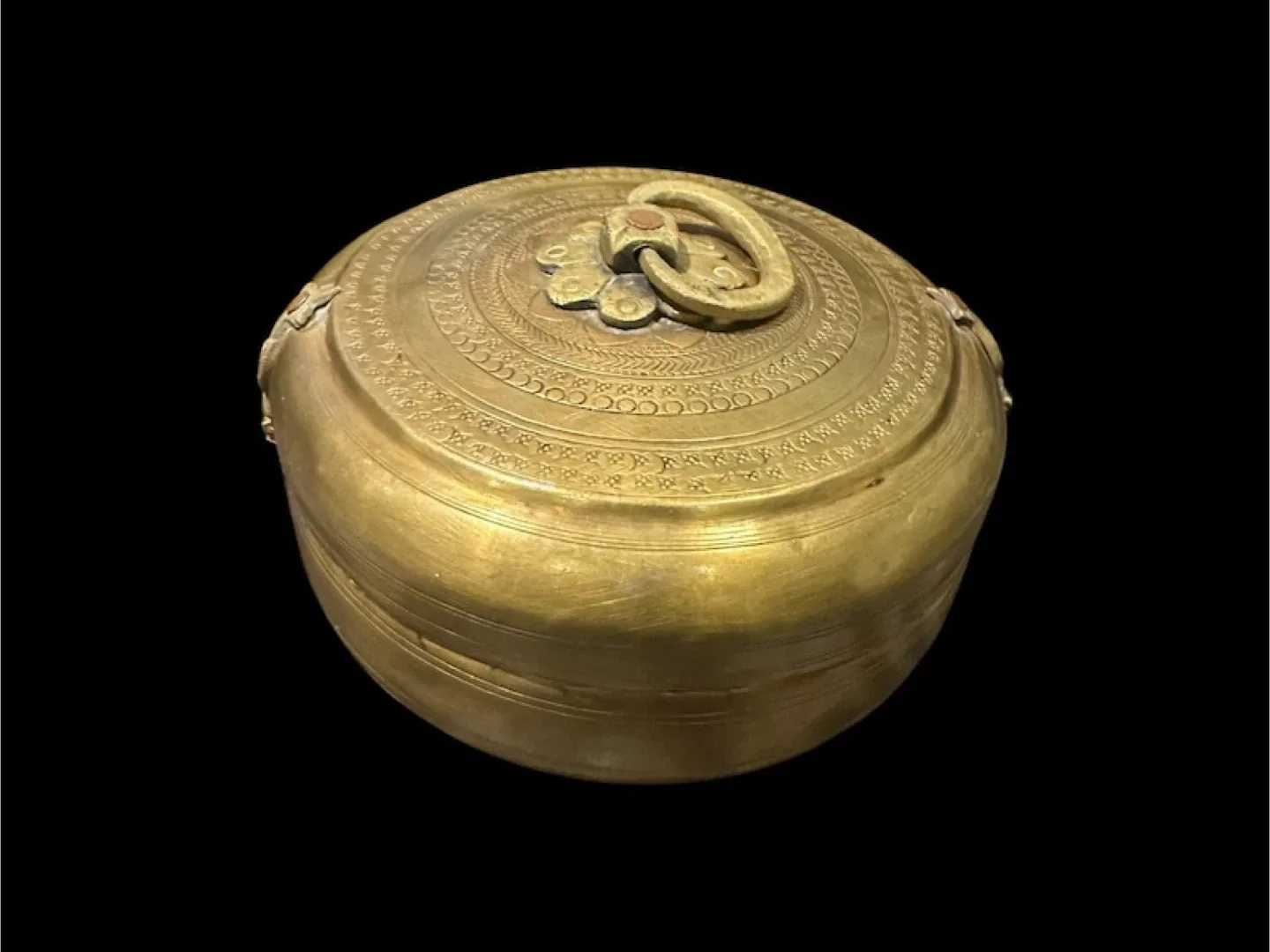 Vintage Brass Chapati Box: Indian Kitchenware, Collectible Decor image indicator(3)