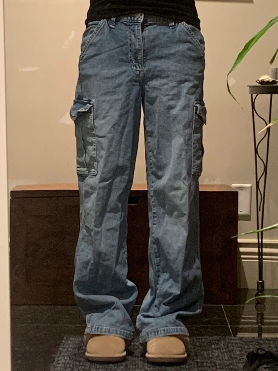 GAP Light Wash Denim Cargo Pants image indicator(4)