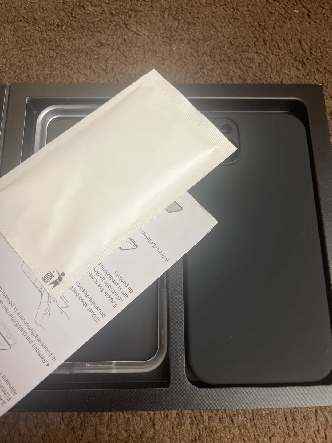 New LK iPhone 14 Max/14 Plus Case - Black image indicator(3)