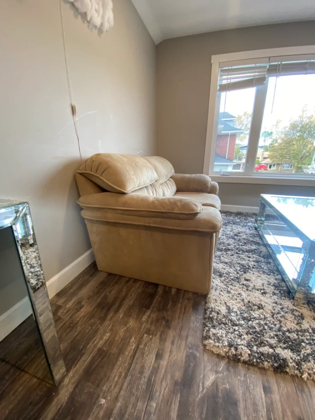 Ashley furniture loveseat image indicator(3)