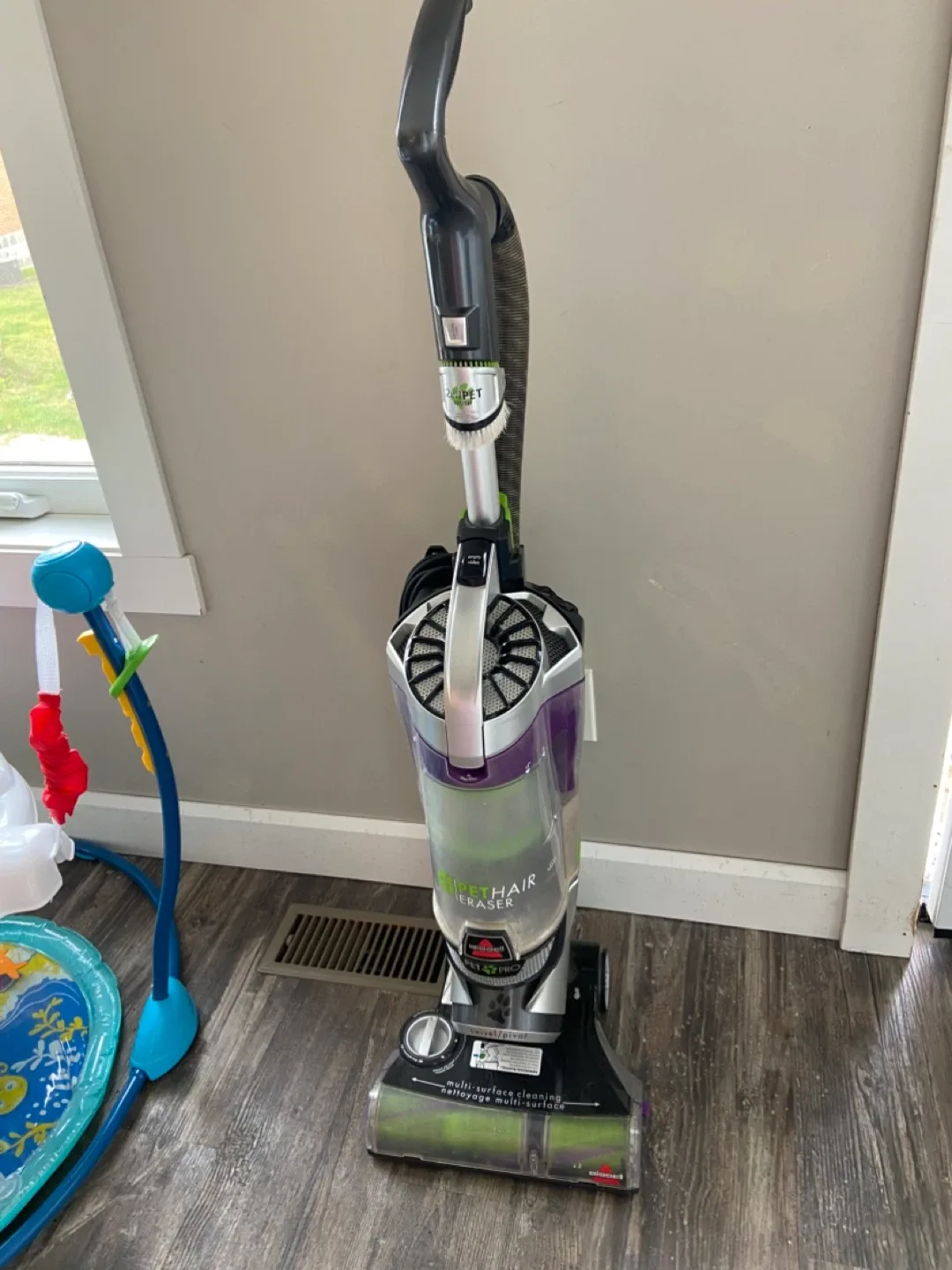 Pet vacuum thumbnail