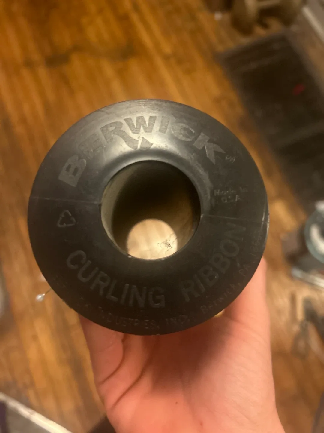 Berwick Curling Ribbon thumbnail