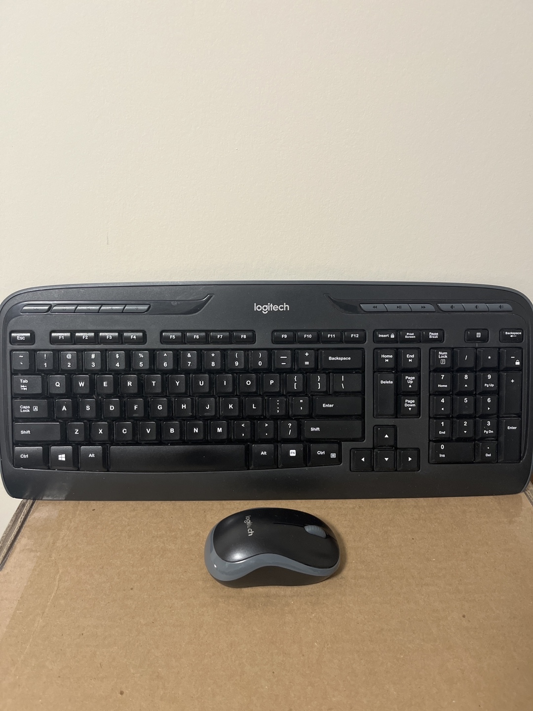 Logitech Wireless Keyboard and Mouse Combo