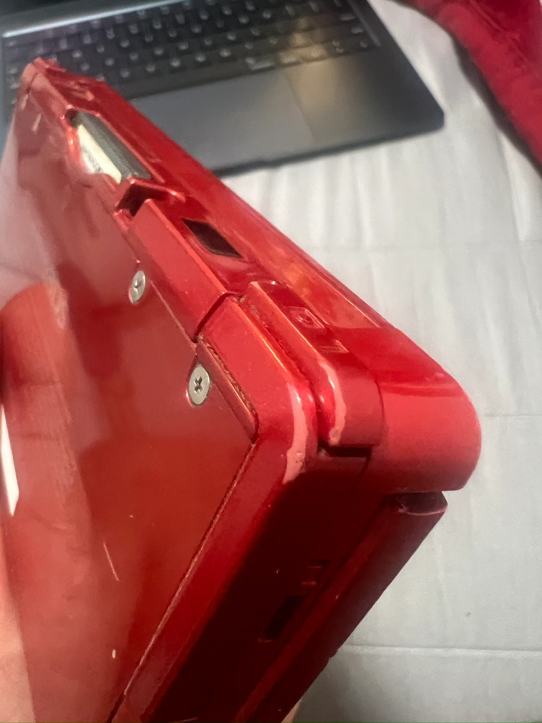 Red Nintendo 3DS - photo 3