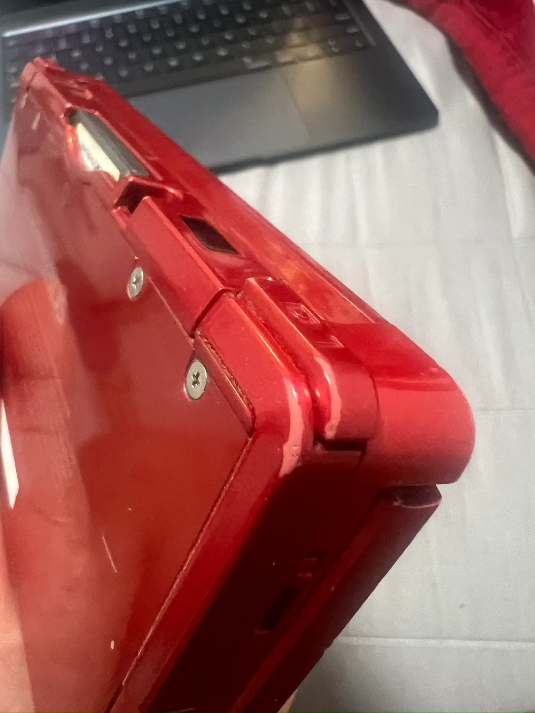 Red Nintendo 3DS image indicator(3)