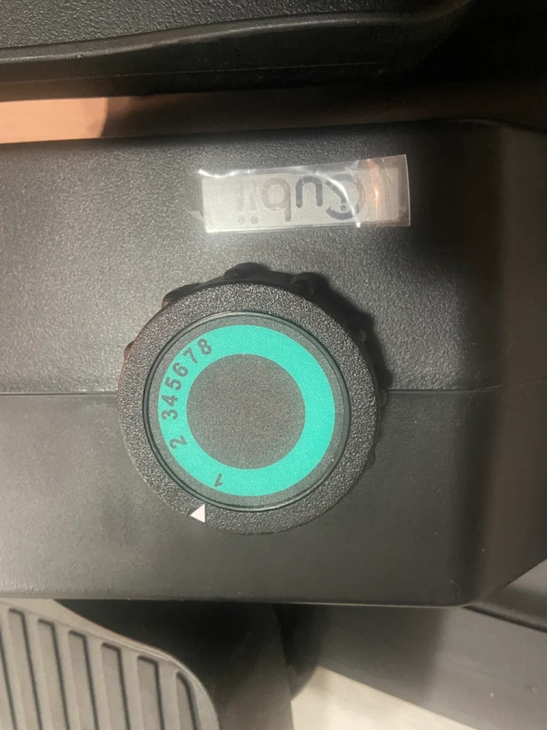 Cubii F3A2 Compact Seated Elliptical image indicator(2)