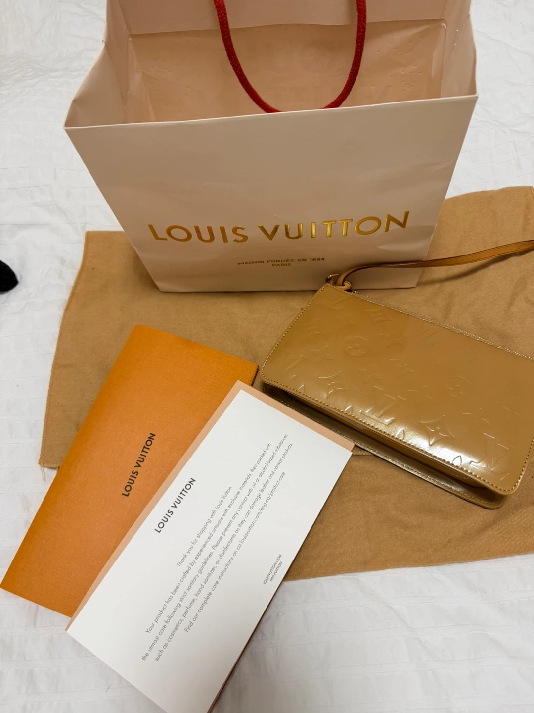 Pre-Owned Louis Vuitton Lexington Leather Handbag - photo 2