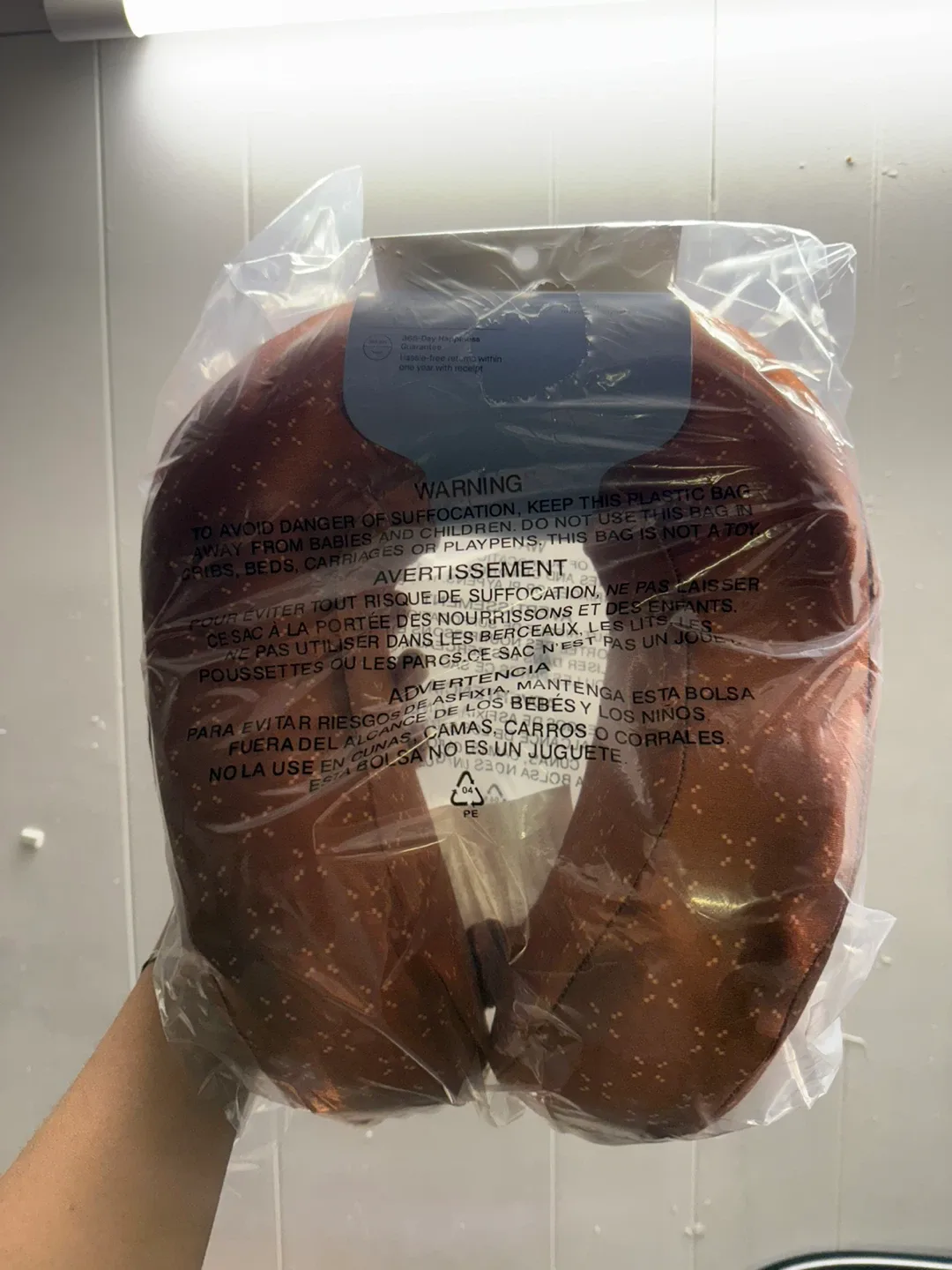 Travel neck pillow thumbnail