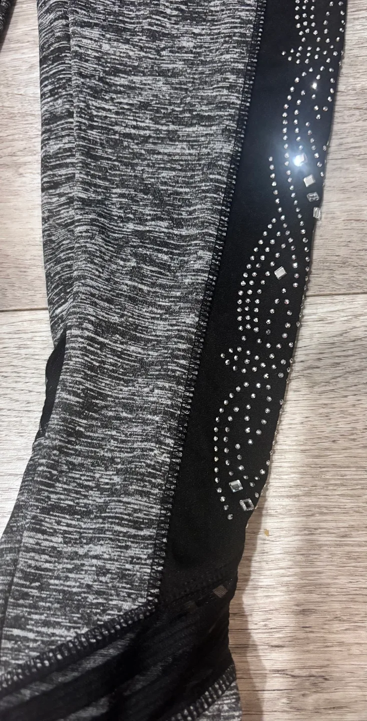 Gray & Black Embellished rhinestone Leggings image indicator(6)