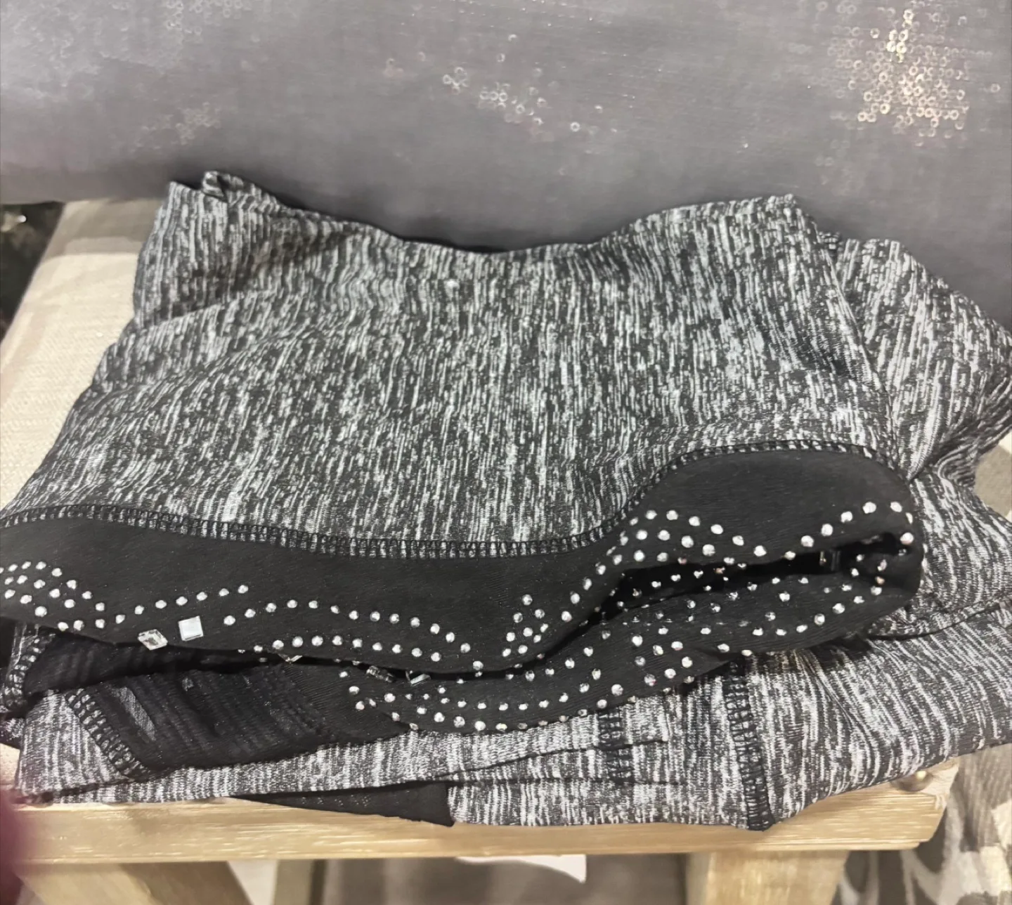 Gray & Black Embellished rhinestone Leggings image indicator(4)