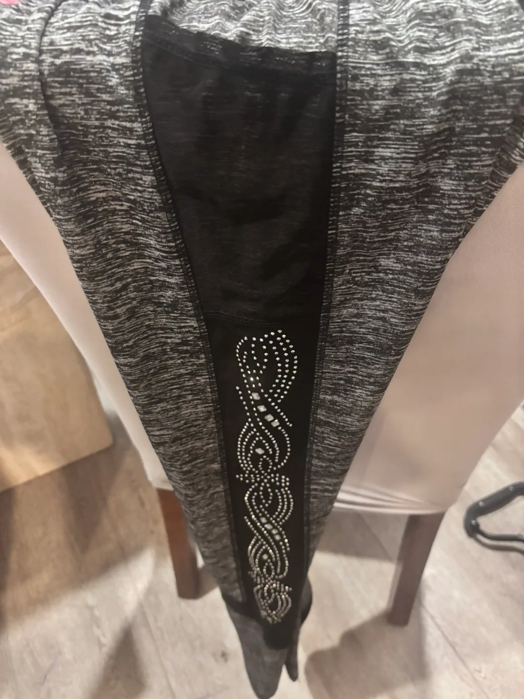 Gray & Black Embellished rhinestone Leggings image indicator(5)