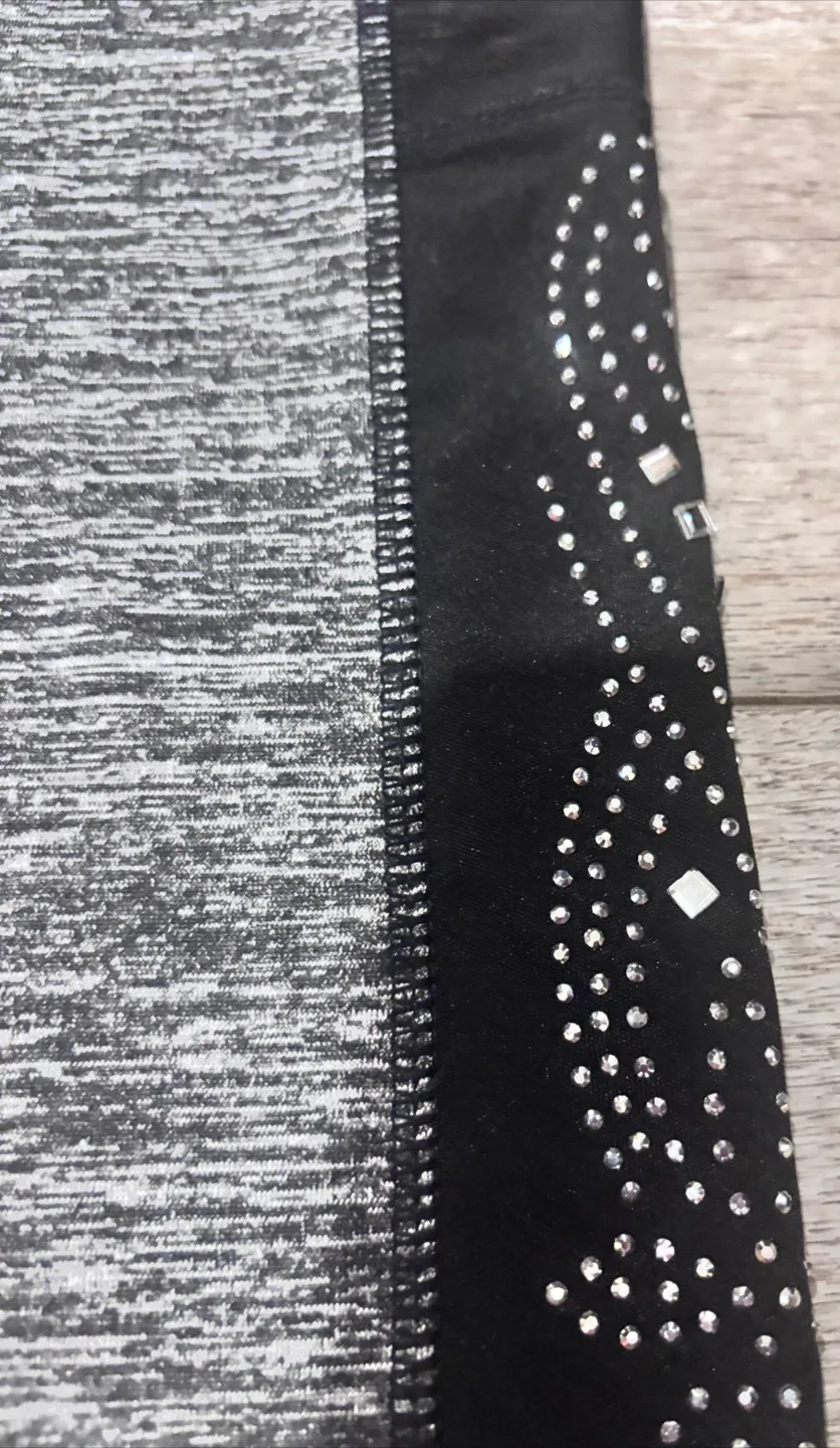 Gray & Black Embellished rhinestone Leggings image indicator(10)