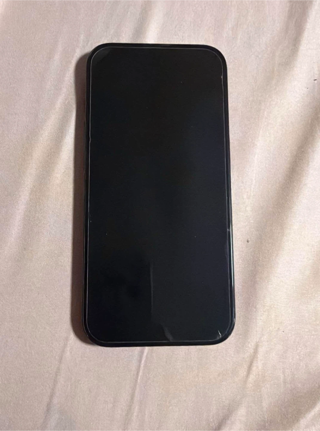 iPhone 14 Pro - photo 2