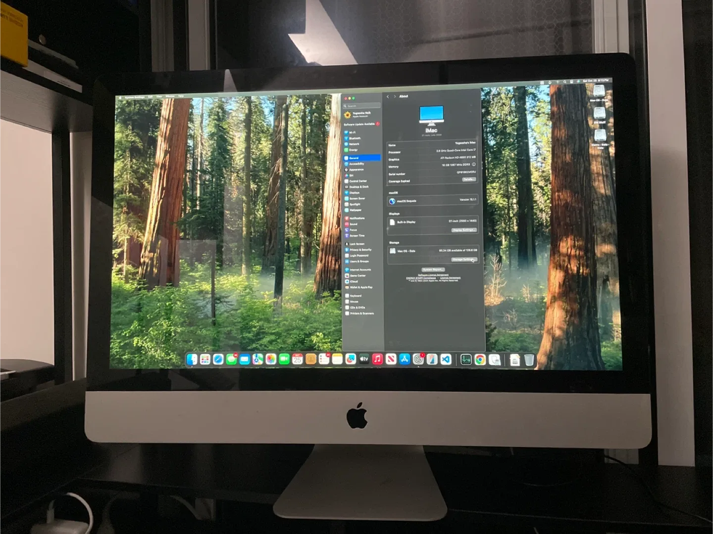 Apple iMac 27-inch thumbnail
