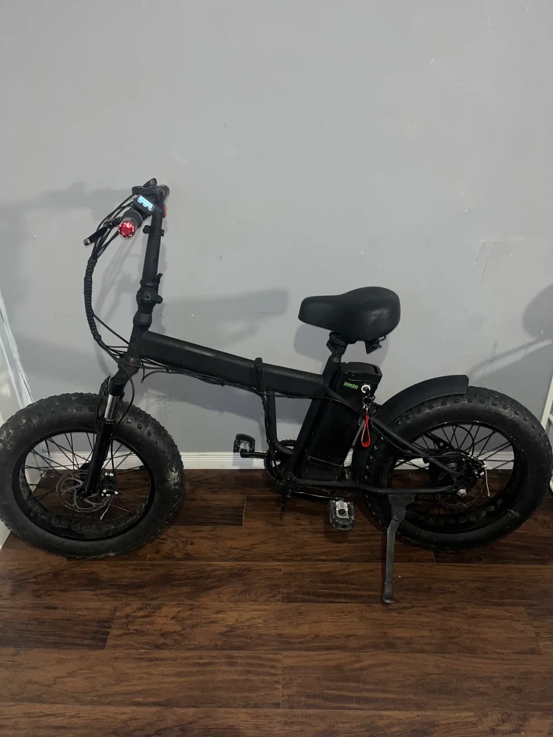 Nakto Electric Fat Tire Bike - panted Black image indicator(4)