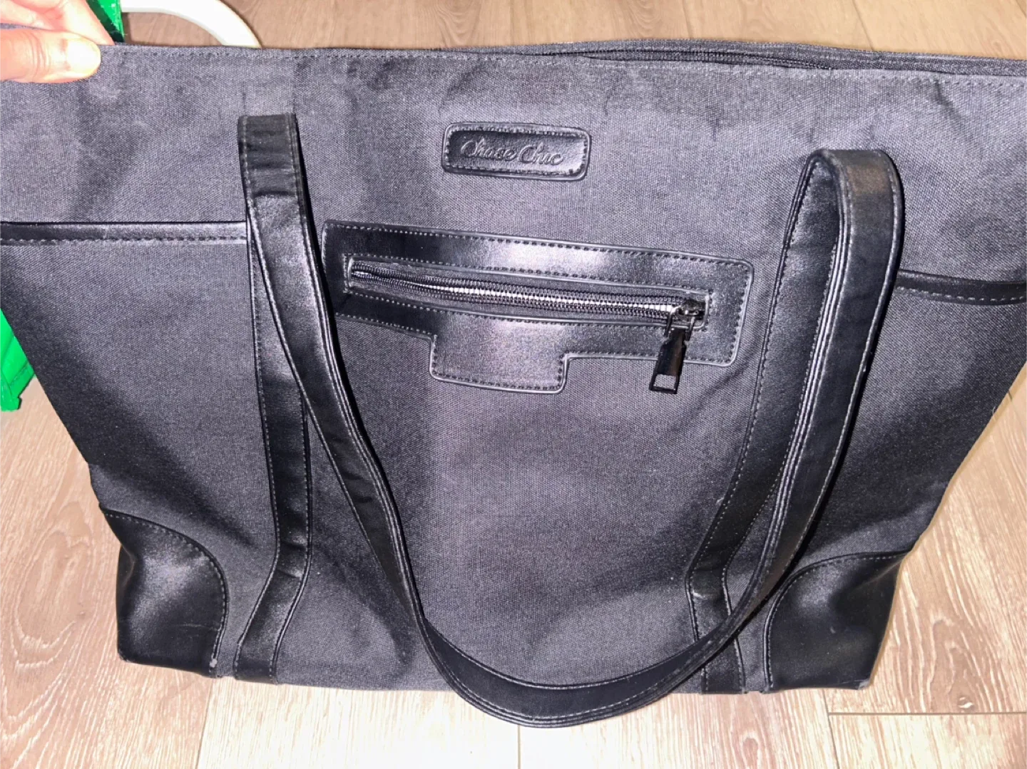 Chase Chic Black laptop Tote Bag image indicator(3)