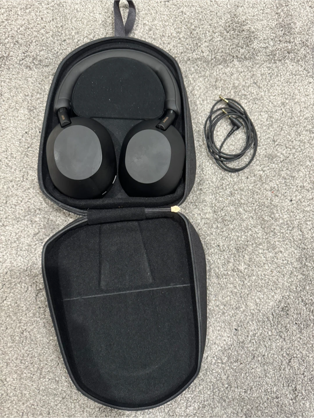Sony WH-1000XM5 Wireless Noise Cancelling Headphones - Black