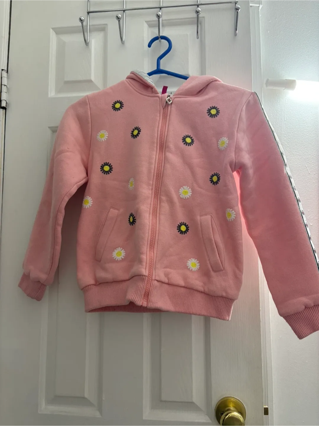Pink Daisy Patterned Hoodie thumbnail