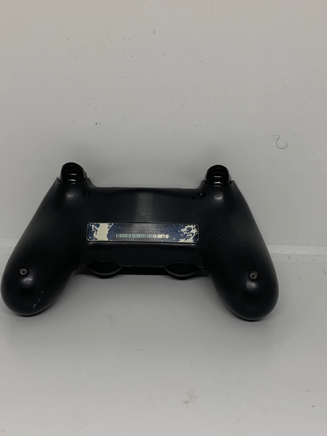 Sony PlayStation 4 DualShock 4 Wireless Controller - Black - photo 3