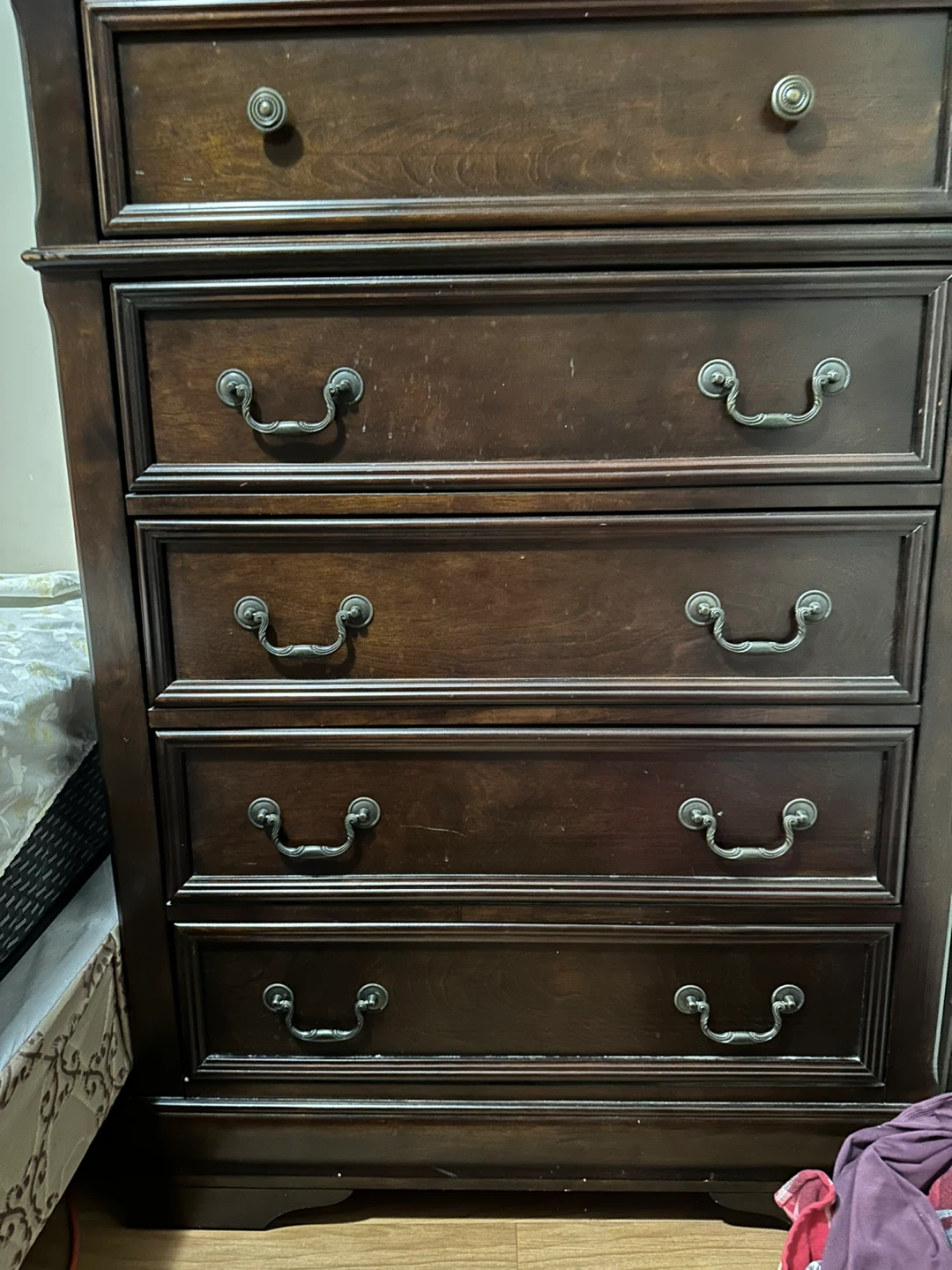 Bedroom Set - Dresser, Mirror, Bed Frame, Chest - photo 3