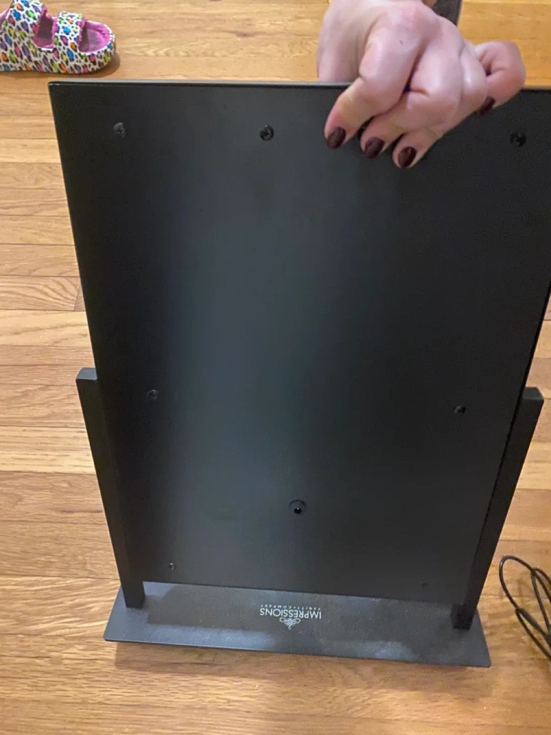 Impressions Vanity Company Vanity Mirror image indicator(4)