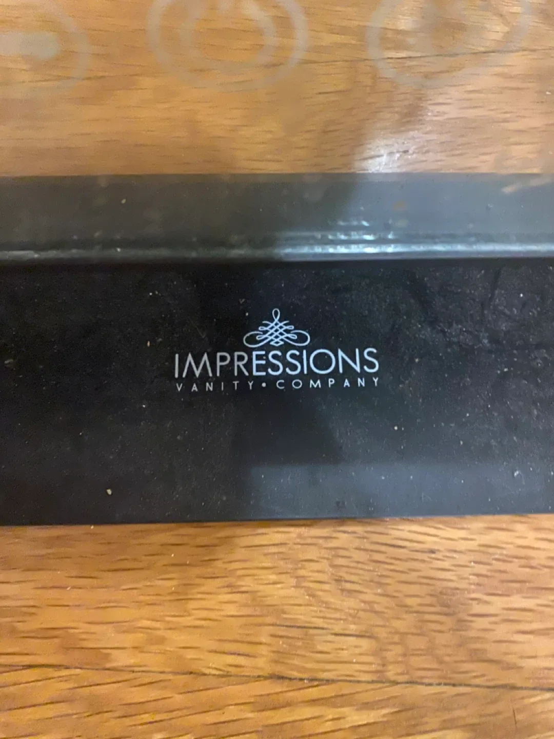 Impressions Vanity Company Vanity Mirror image indicator(2)