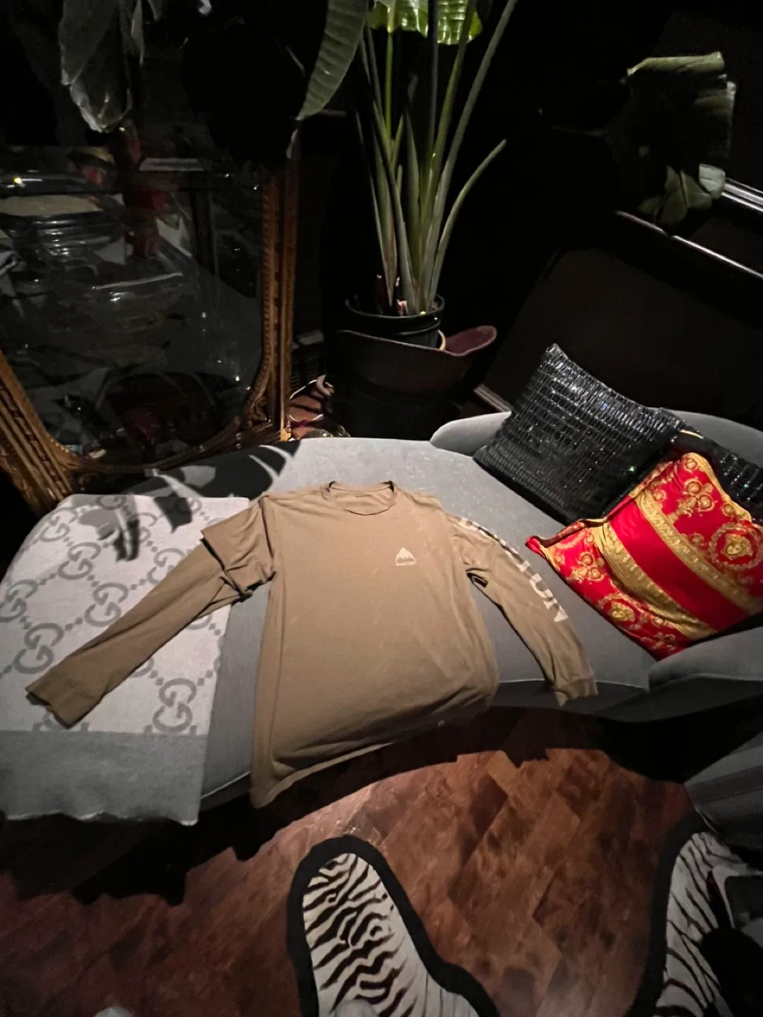 Burton Long Sleeve T-Shirt - Size S thumbnail