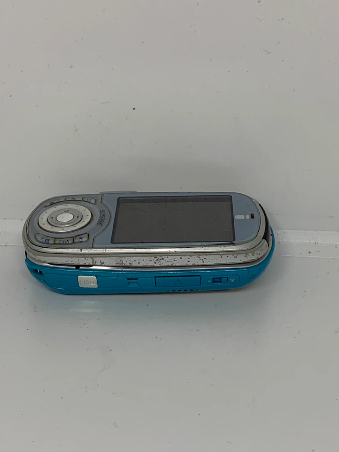 Used Sony Ericsson SO506iC Phone