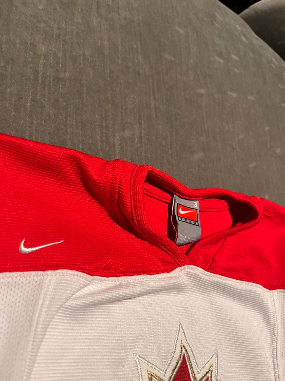 Nike Canada Olympic Hockey Jersey - photo 4