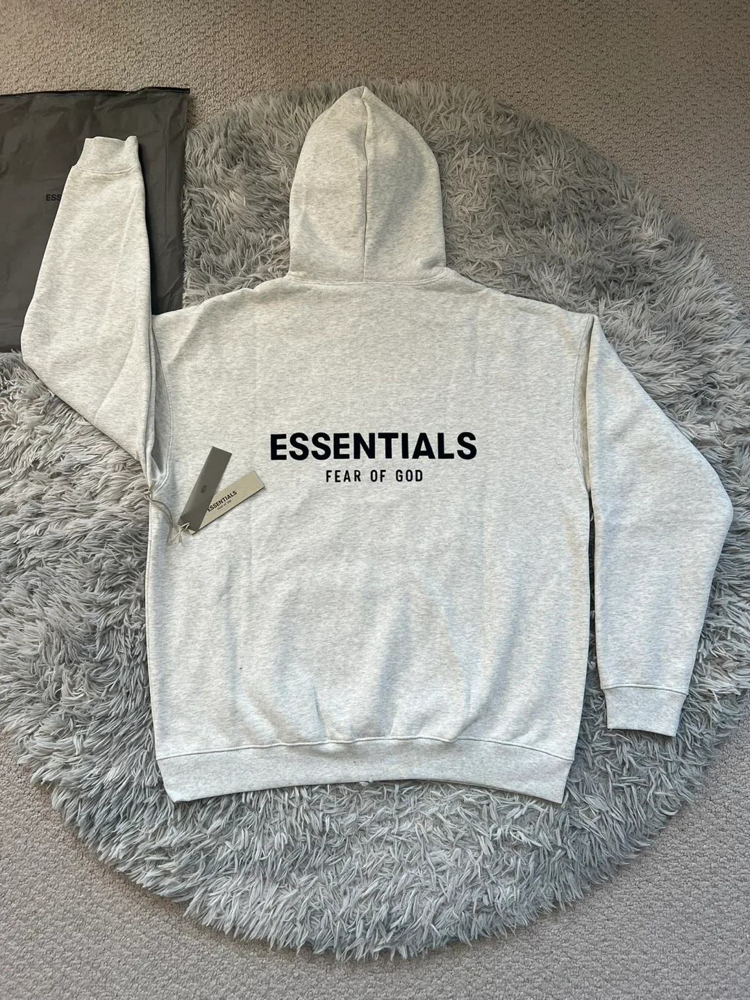 Light Oatmeal Essentials Fear Of God Hoodies image indicator(2)