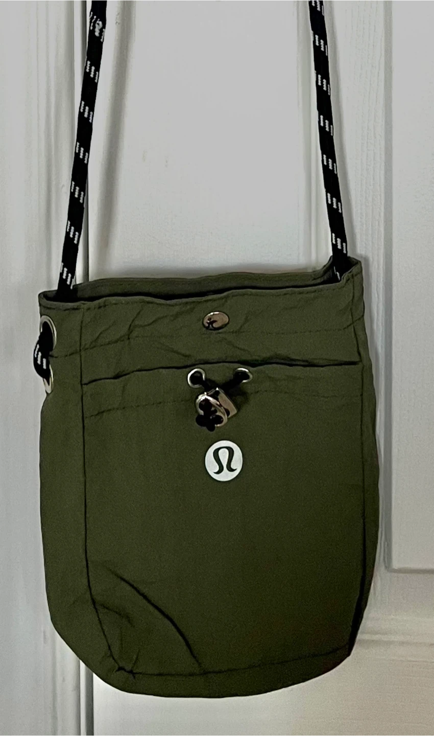 Lululemon Mini Belt Bag Olive Green