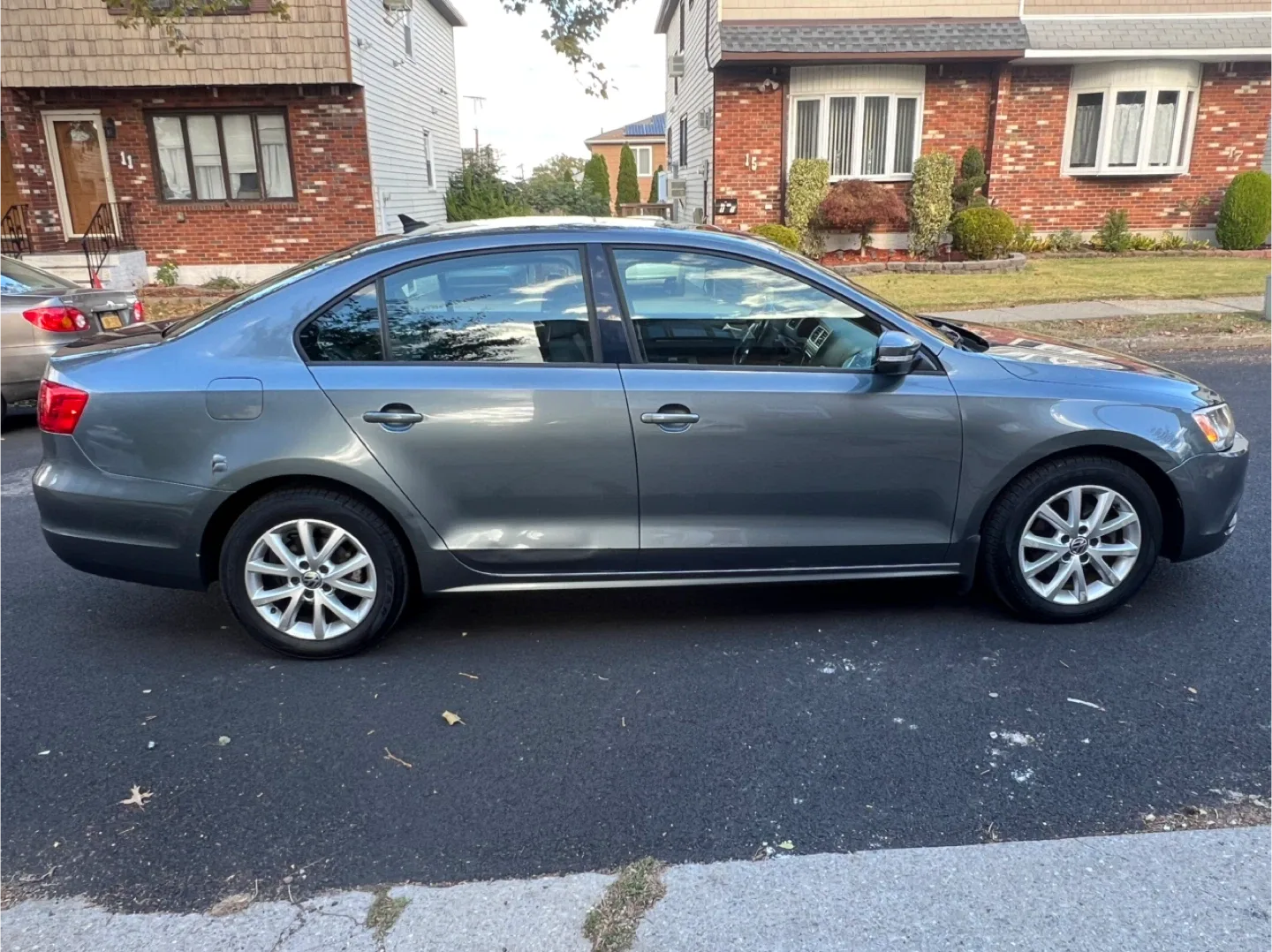2012 Volkswagen Jetta Sedan image indicator(3)