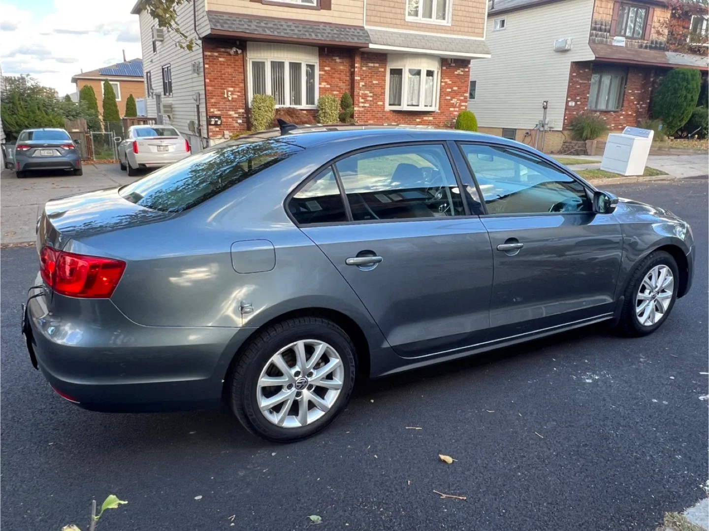 2012 Volkswagen Jetta Sedan image indicator(4)
