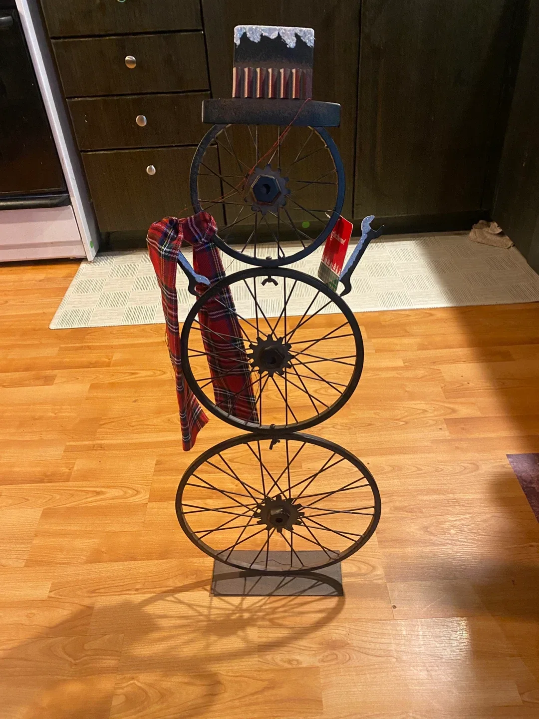 Metal Wheel Snowman - 34" Tall image indicator(5)