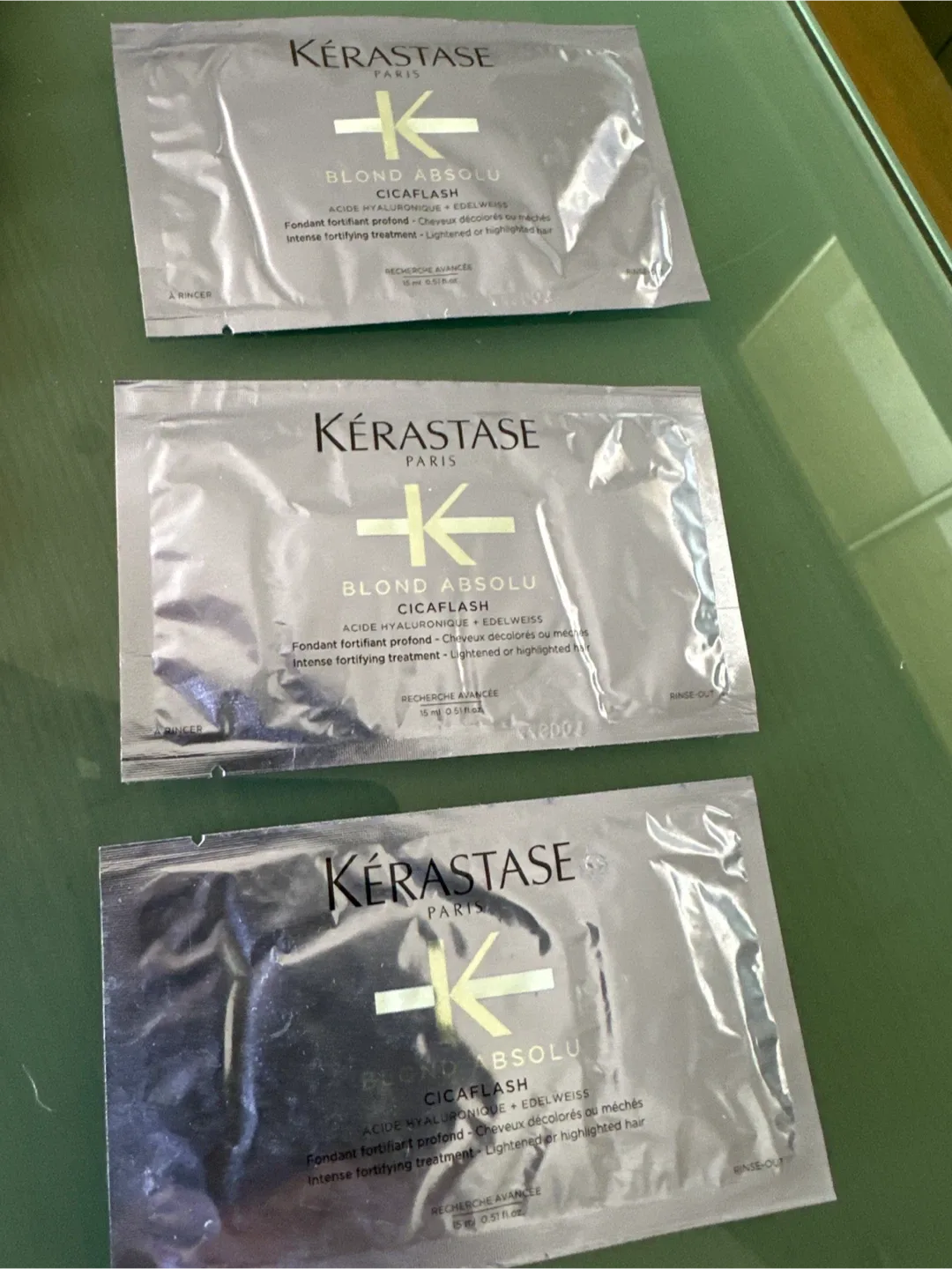 Kérastase Blond Absolu Cicaflash Hair Treatment (3) thumbnail