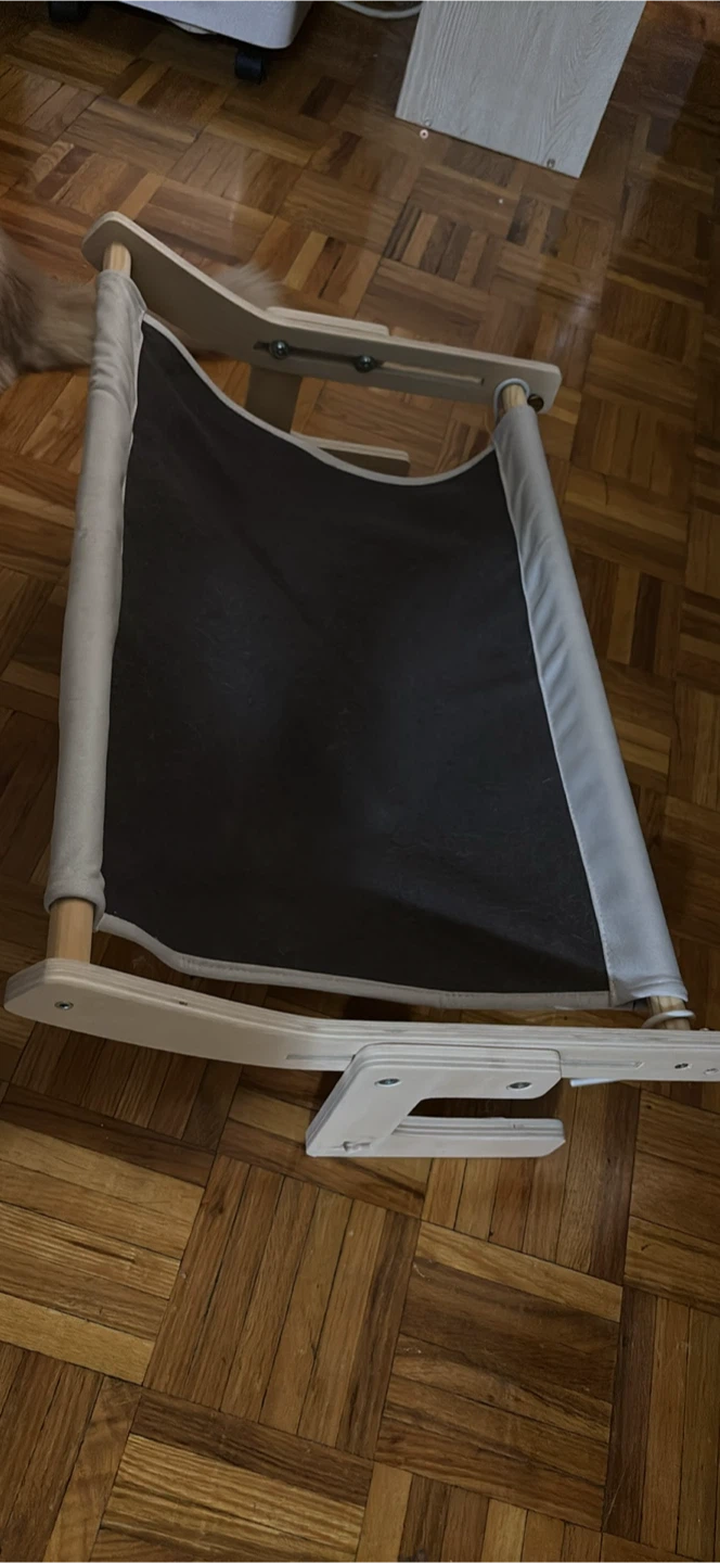 Free pet hanging bed
